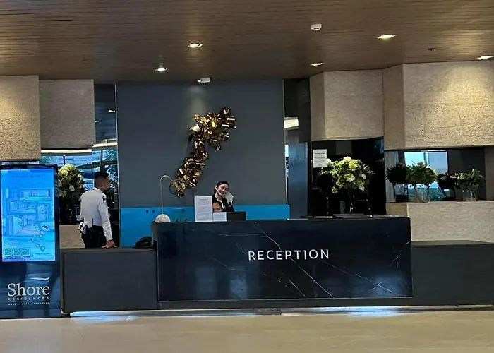 Cozy Staycation Near Moa & Airport Apartment Manila